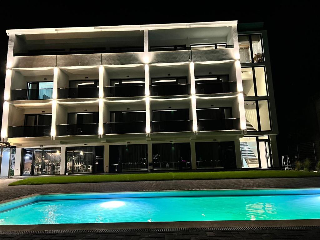 Pensiunea Elbram House